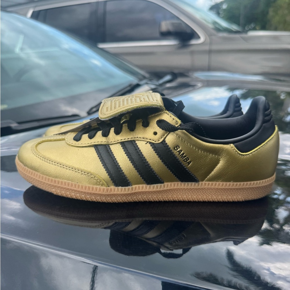 Adidas Samba LT Women’s Size 8.5 Gold Metallic Black Gum Sneakers Shoes